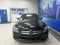 MERCEDES BENZ C300 2017 4MATIC AWD TOUT ÉQUIPÉ / TOIT OUVRANT ÉLECTRIQUE PANORAMIQUE / CAMÉRA DE REC... (image 3)