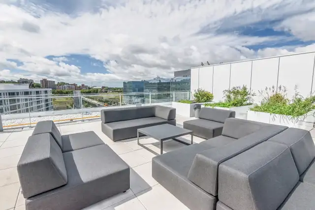 4.5 condo appartement luxe à louer à Outremont-Milhaus in Long Term Rentals in City of Montréal - Image 19