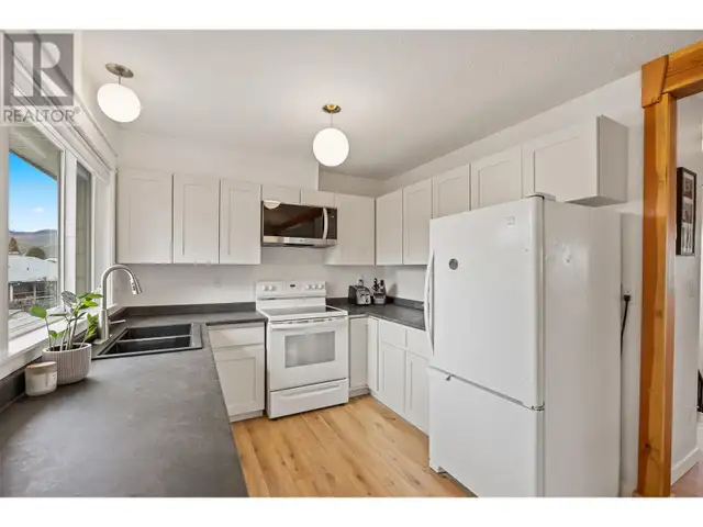1447 WATERLOO Place Kamloops, British Columbia in Houses for Sale in Kamloops - Image 12