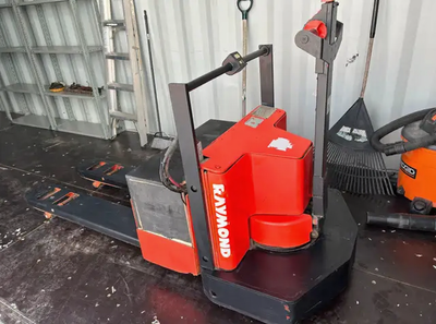 Raymond 4000 lbs electric power Jack, View more