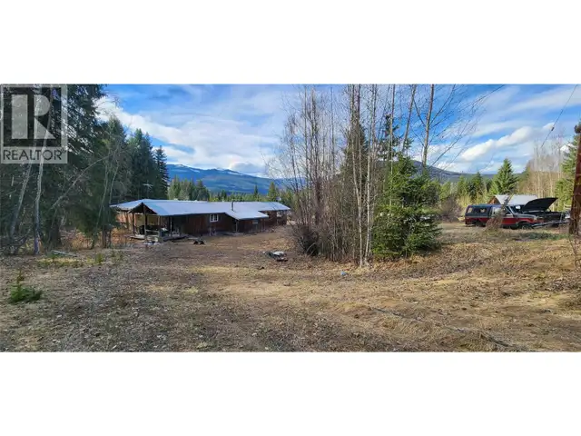 3584 Barriere South Road Barriere, British Columbia in Land for Sale in Kamloops - Image 31
