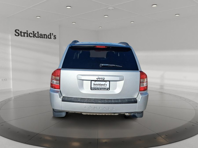 2010 JEEP COMPASS SPORT in Cars & Trucks in Stratford - Image 4