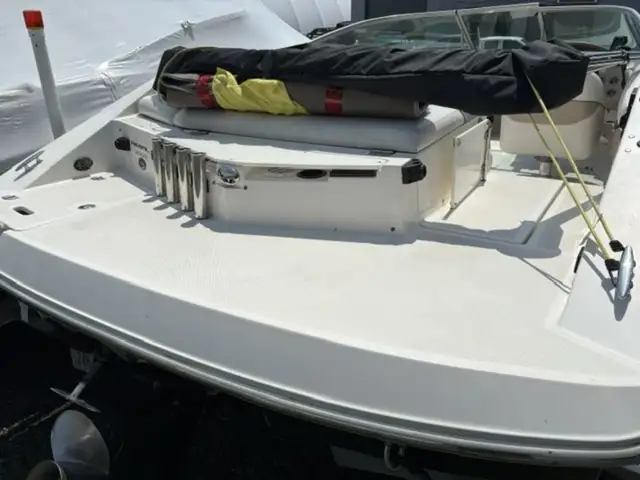 2003 Regal 2000 ES in Powerboats & Motorboats in Trenton - Image 7