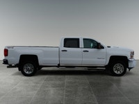 Thanks for viewing our House of Cars Lethbridge Inventory! AMVIC licensed dealer! 2019 CHEVROLET SIL... (image 7)