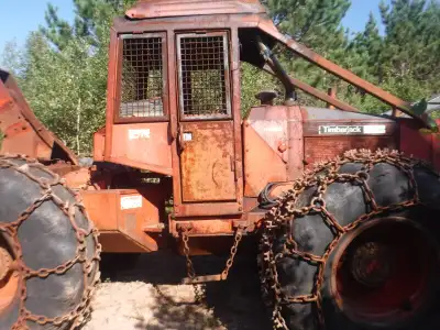 I am scrapping a late 80's 450A a 380A and a early 80's Timberjack skidders,they have Clark auto tra...