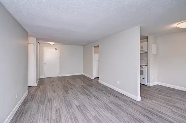 Fergus 2 Bedroom Apartment for Rent: in Long Term Rentals in Guelph - Image 14