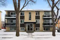#3 - 2157 Rae St - Elegant 1 Bedroom Condo In Cathedral
