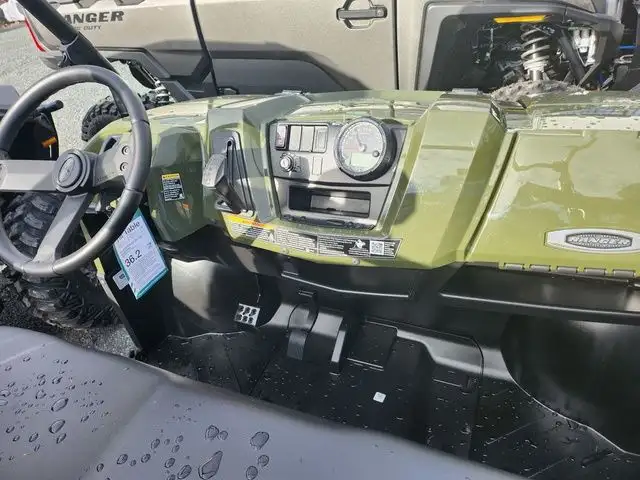 2025 Polaris Ranger 570 Full-Size in ATVs in City of Halifax - Image 4