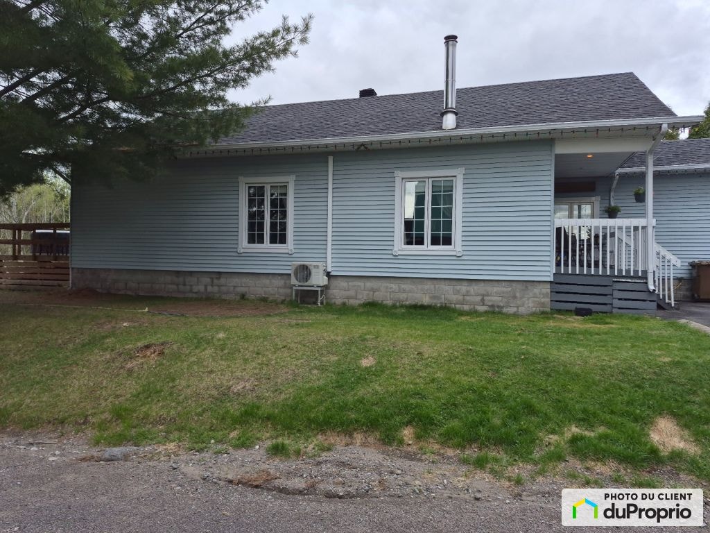 $330,000 - Bungalow for sale in Jonquière (Lac-Kénogami) — photo 3