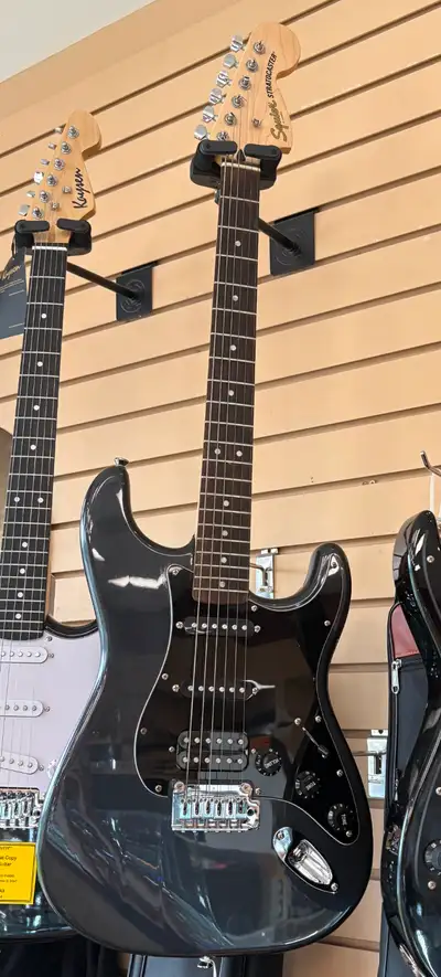 Squire Affinity Series Stratocaster with Fender Gig Bag, View more