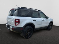 Check out this vehicle's pictures, features, options and specs, and let us know if you have any ques... (image 4)