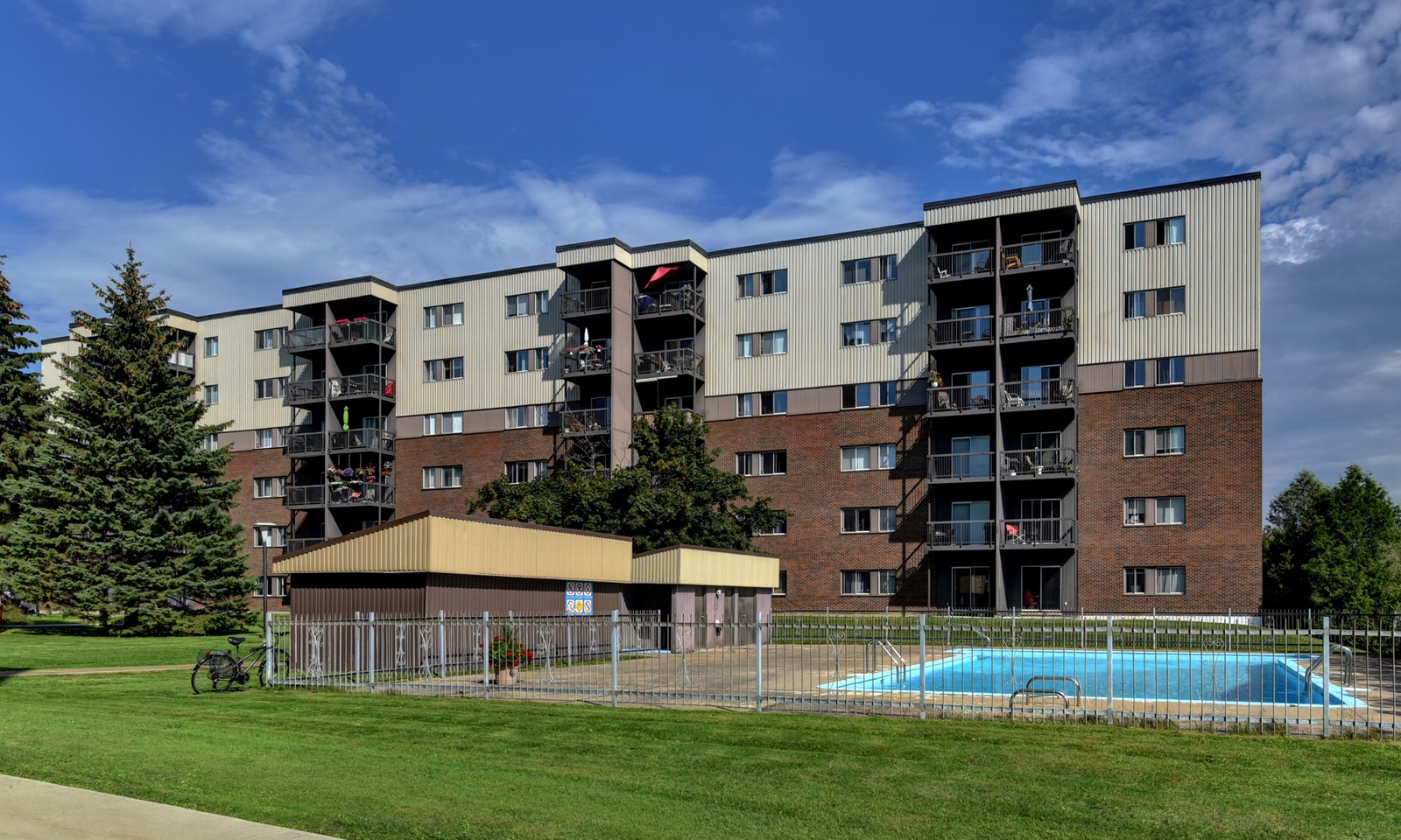 5350 Boulevard Henri-Bourassa — photo 2