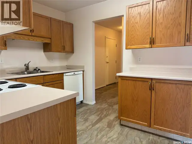 103 102 1st AVENUE Caronport, Saskatchewan in Condos for Sale in Moose Jaw - Image 9