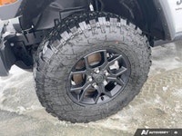 Only 20 Miles! This Jeep Wrangler has a trusty Regular Unleaded V-6 3.6 L/220 engine powering this A... (image 8)