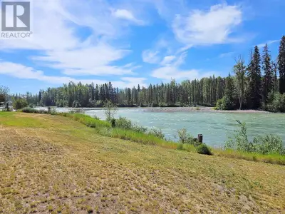 Gorgeous riverfront townhouse located in sunny Telkwa on the Bulkley River! This well maintained uni...