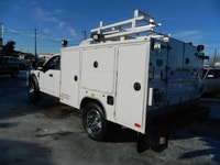 Welcome to Central Truck Sales. 2019 FORD XLT F-450 SERVICE TRUCK / V-MAC AIR COMPRESSOR .6.8L gas e... (image 3)