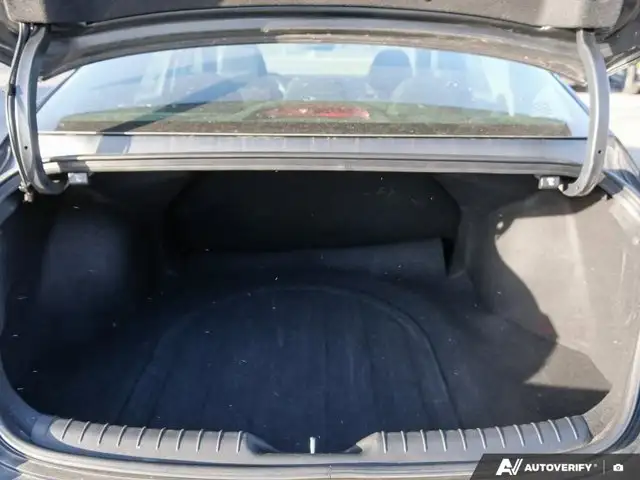 2023 Hyundai Elantra Essential Fwd | Cloth | Heated Seats in Cars & Trucks in Mississauga / Peel Region - Image 14