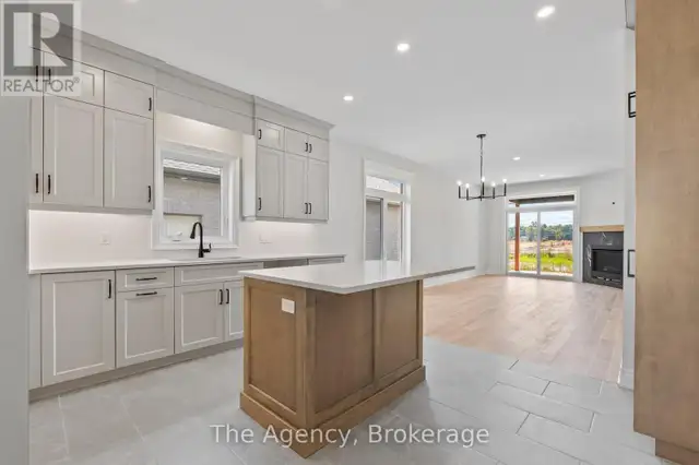 34 MARIE STREET Pelham (Fonthill), Ontario in Houses for Sale in St. Catharines - Image 5