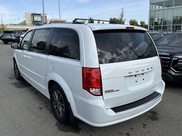 2017 Dodge Grand Caravan SXT Premium Plus in Cars & Trucks in Calgary - Image 4