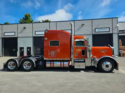 Peterbilt 379X 2006, 80,000 km, 565 ISX Cummins, Garantie 5 ans début juin 2023. Transmission NEW 18...