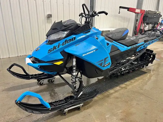 2020 SKI-DOO SUMMIT SP 154 850 E-TEC - $110 BI-WEEKLY! in Snowmobiles in Edmonton - Image 3