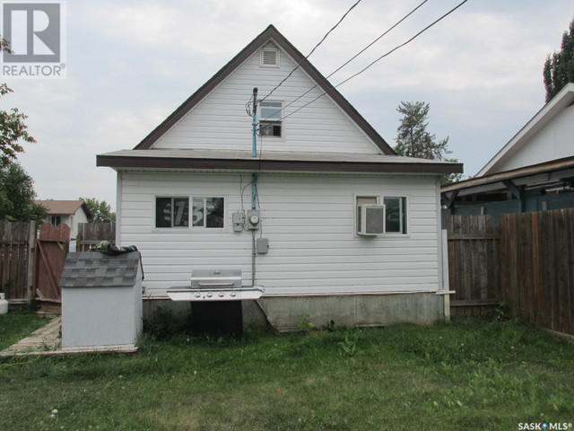 613 7th AVENUE W Nipawin, Saskatchewan in Houses for Sale in Nipawin - Image 4