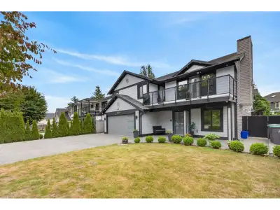 FULLY RENOVATED HOME IN FLEETWOOD! Situated on a 7,117-sq-ft lot. Beautifully renovated 7-bedroom, 5...