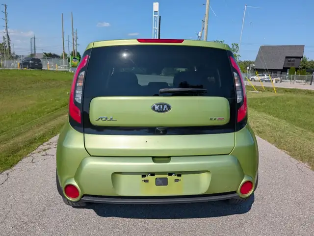 2016 KIA SOUL607300883631974405