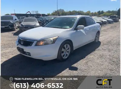2009 HONDA ACCORD EXL 2999$ Plus Licensing and Fees (Price is Negotiable) Needs Brakes E brake Needs...