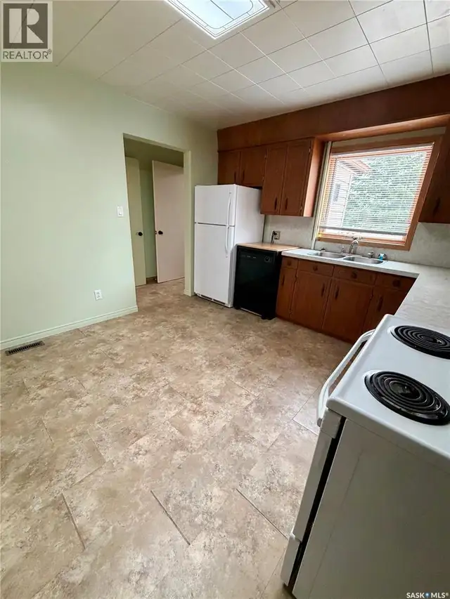 710 Prince STREET Hudson Bay, Saskatchewan in Houses for Sale in Nipawin - Image 19