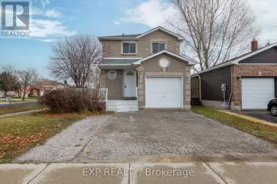 17 OROK LANE Barrie (Grove East), Ontario