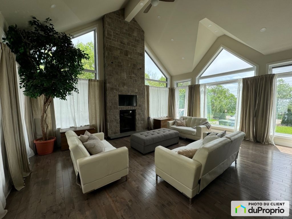 $1,295,000 - 2 Storey for sale in Sept-Iles — photo 2