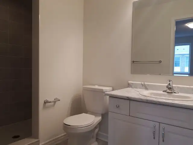 3 Bedroom 3 Washroom townhouse for Rent Pickering in Long Term Rentals in Oshawa / Durham Region - Image 11