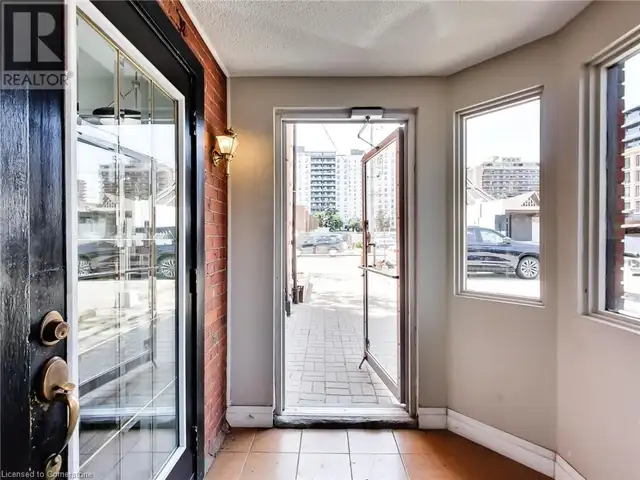 51 AUGUSTA Street Hamilton, Ontario in Houses for Sale in Hamilton - Image 21