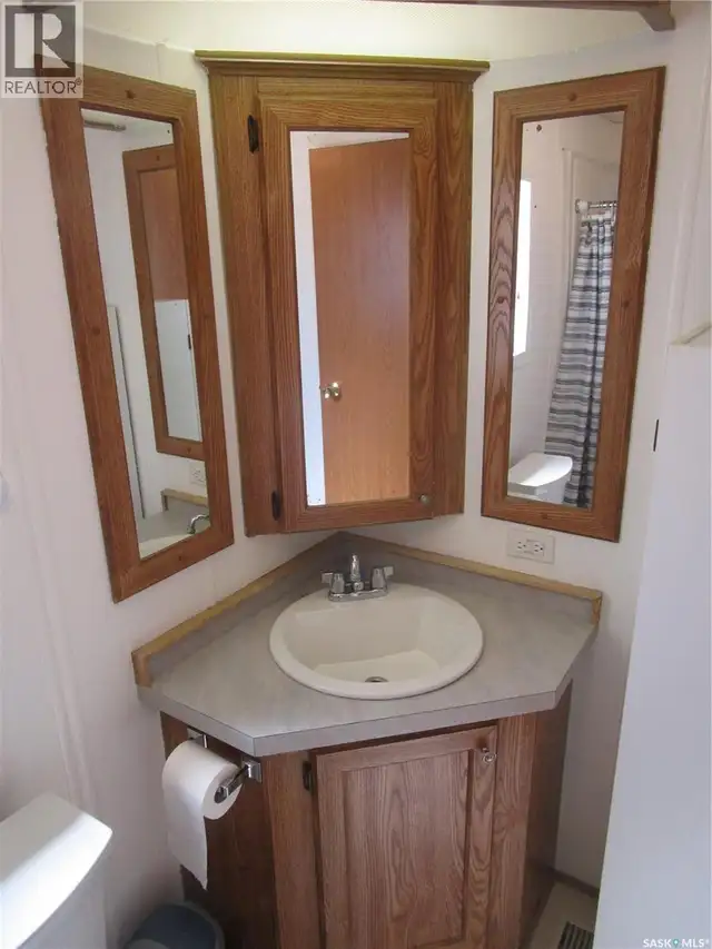 28 Crystal DRIVE Edenwold Rm No.158, Saskatchewan in Houses for Sale in Regina - Image 11