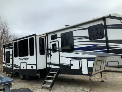 2020 Keystone Fuzion 373 - Luxury Fifth Wheel Toy Hauler Big, Bold, and Adventure-Ready: 2020 Keysto...