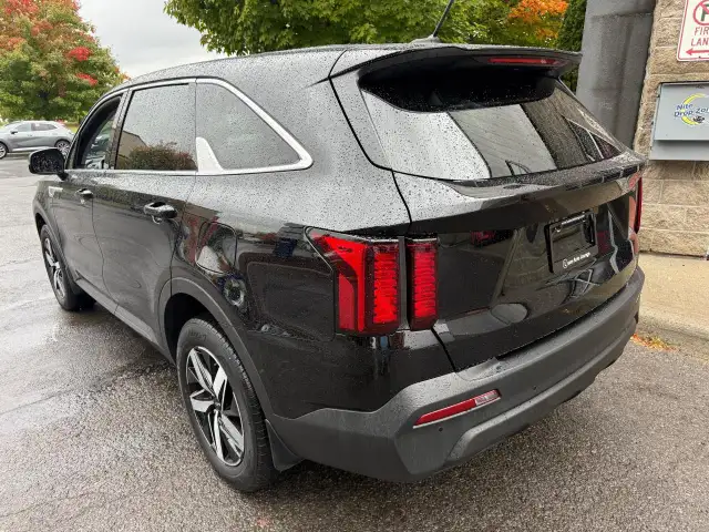 2023 Kia Sorento LX Premium - AWD, 3RD ROW! HEATED SEATS/STRING  in Cars & Trucks in Ottawa - Image 8