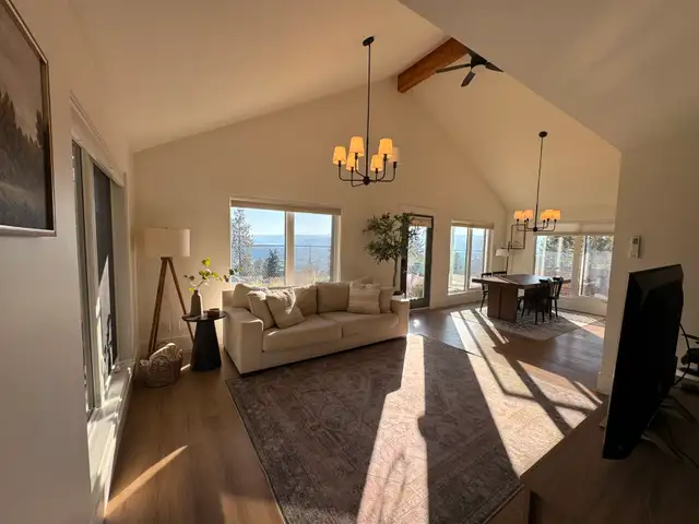 Beautiful 3 Bedroom + 2 Bathroom Home on 1.3 Acres – South BX, V in Long Term Rentals in Vernon - Image 2