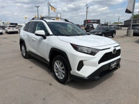 2021 Toyota RAV4 LE AWD Dependable, fuel-efficient, and ready for Manitoba roads, this 2021 Toyota R... (image 8)