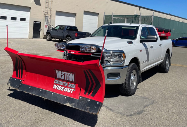 2019 Ram 2500 include Plow and sender ready to go, only 55Km in Cars & Trucks in Calgary - Image 3