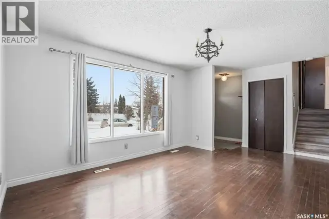 3530 Parkdale ROAD Saskatoon, Saskatchewan in Houses for Sale in Saskatoon - Image 7