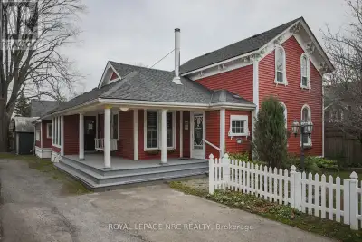 Discover a versatile commercial property at 264 Ridge Rd N in Ridgeway, Fort Erie, offering a prime...