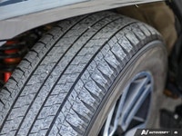 4RUNNER LIMITED PACKAGE 7-PASSENGER -inc: Tires: P245/60R20 AS Full-Time 4WD Tub Style All Season Fl... (image 9)