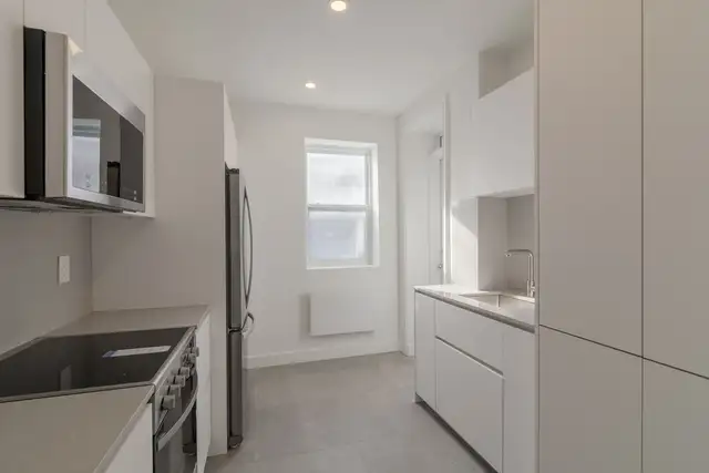 fully renovated 5.5 for rent, July 1, Snowdon, UdeM - ID 3311