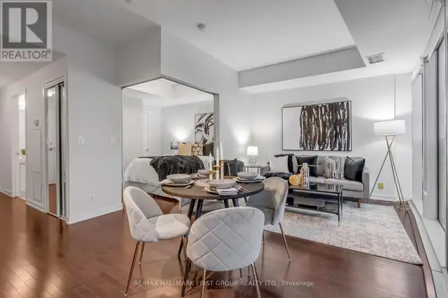 5306 - 12 YORK STREET Toronto (Waterfront Communities), Ontario63005673196289123