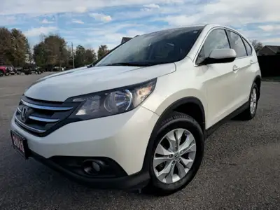 2013 Honda CRV, Excellent Condition, Great Family Car! $699 admin fee will be added to the advertise...