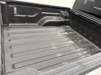 This 2024 Jeep Gladiator combines rugged truck capability with the open-air freedom Jeep is known fo... (image 7)
