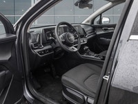2024 Kia Sportage LX AWD | LANE KEEP ASSIST | CARPLAY The 2024 Kia Sportage LX AWD is the entry-leve... (image 6)