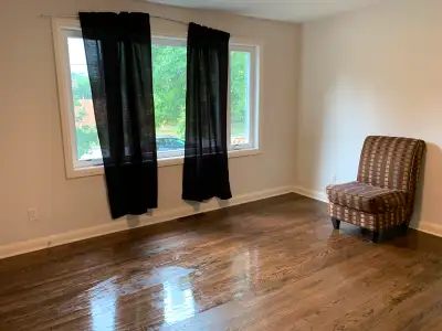 Bayview/Sheppard room for rent $799 call4163006610