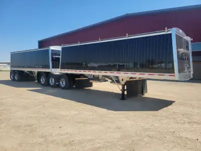 New 2026 Berg Aurora Alum Super B Promo pricing available now! Starting at $159,900 FOB Winkler Clos...